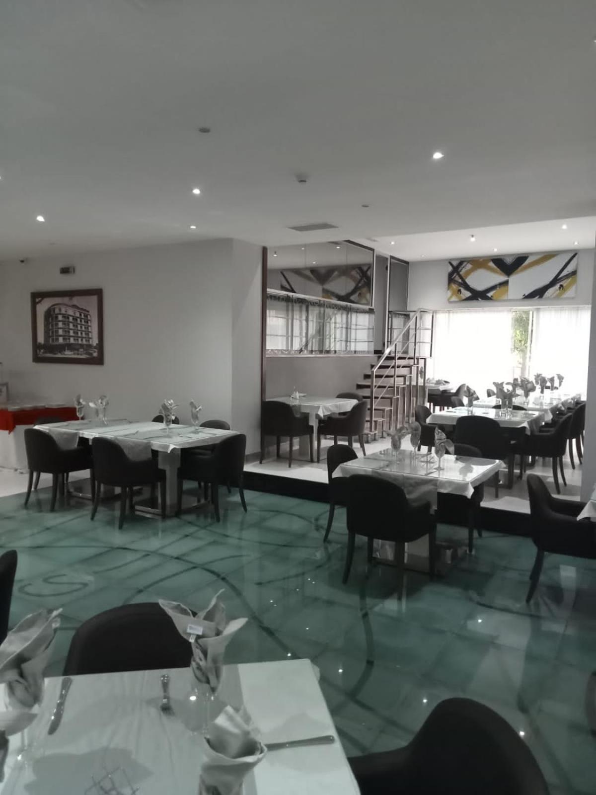 Hotel Embaixador Beira Exterior photo